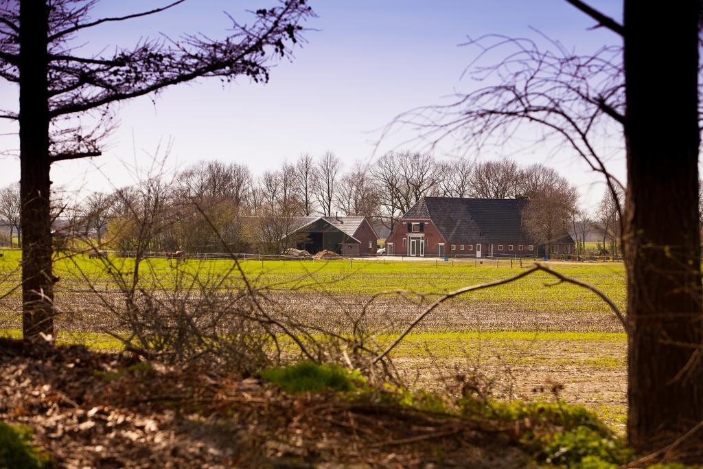 Bed And Breakfast Geertruidahoeve Hellendoorn Exterior photo